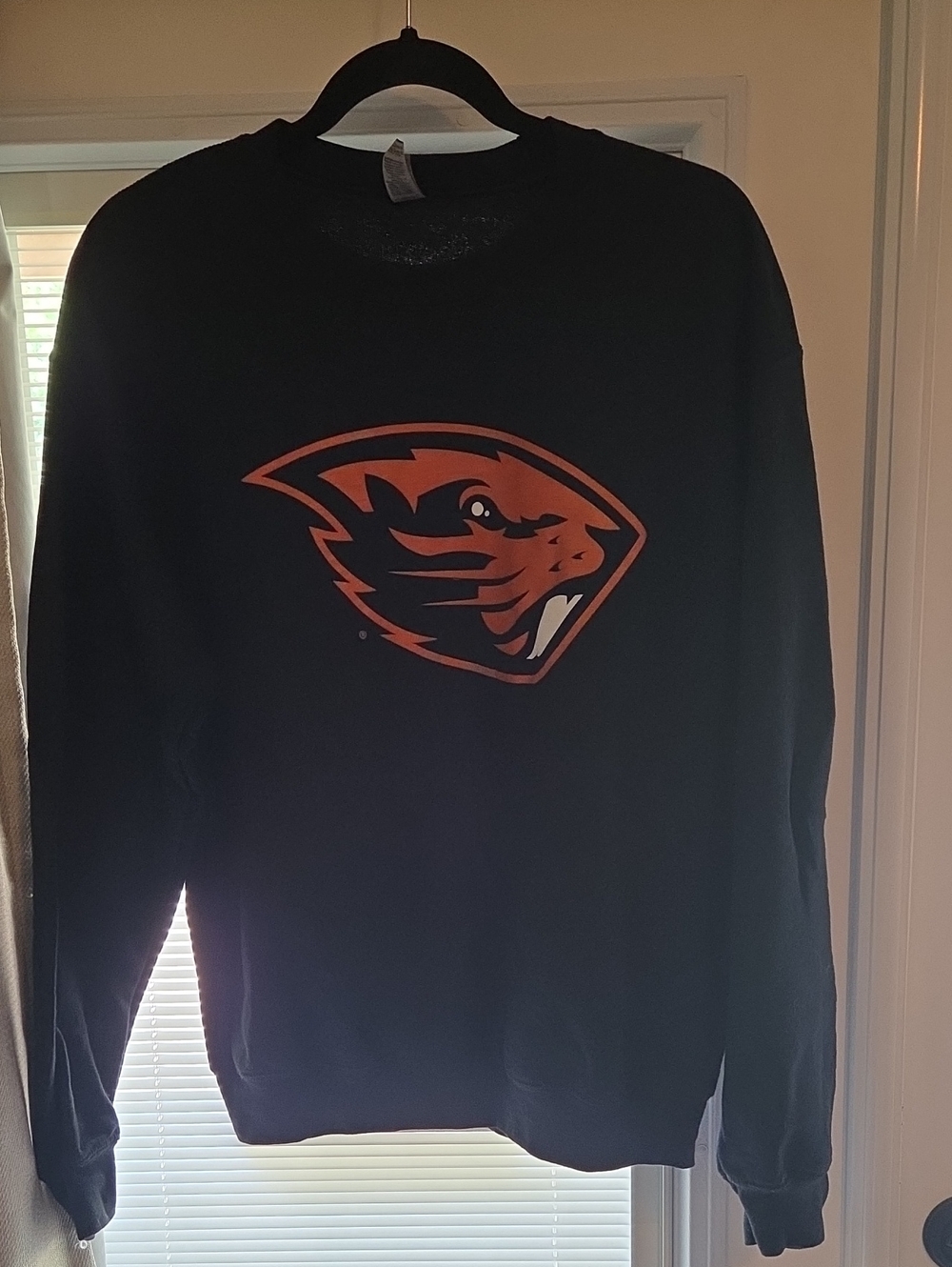 OSU black Beavers Crewneck Sweatshirt.